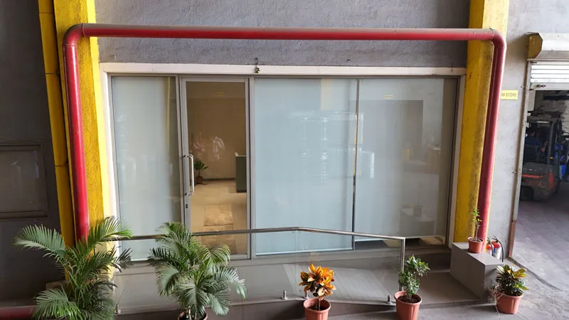 Aluminium door systems suppliers in Surat